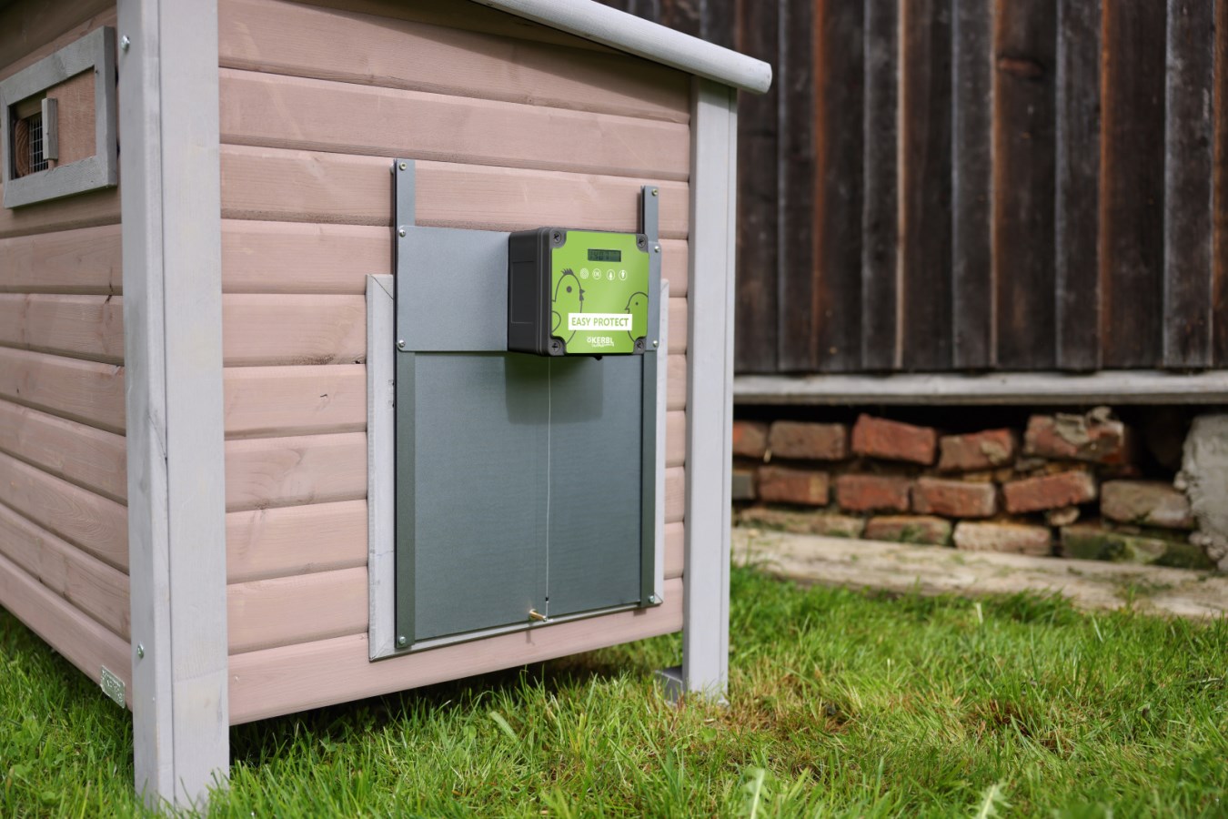 Commande Automatique Kerbl Pour Porte De Poulailler - Ouverture/Fermeture Par Lumière Ou Programme | Contrôle Intelligent Et Sûr