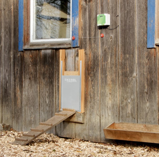 Porte automatique de poulailler  - Kerbl France